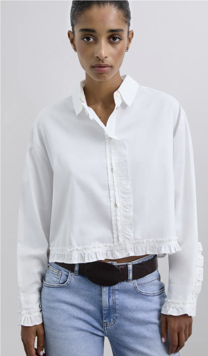 Camisa cropped frunces