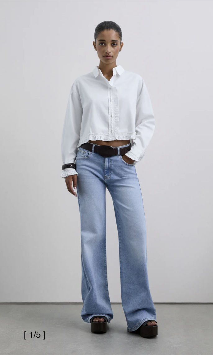 Camisa cropped frunces vista lateral