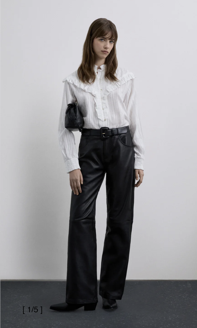 Blusa fruncida con volante vista lateral